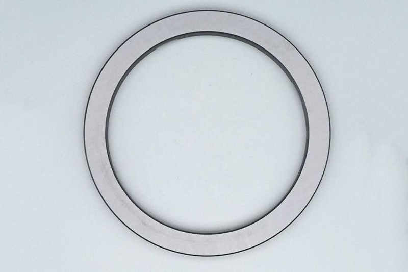 Silicon carbide focus ring